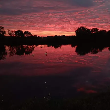 Orb - Jardin Proche Gare, Luxembourg-metz *